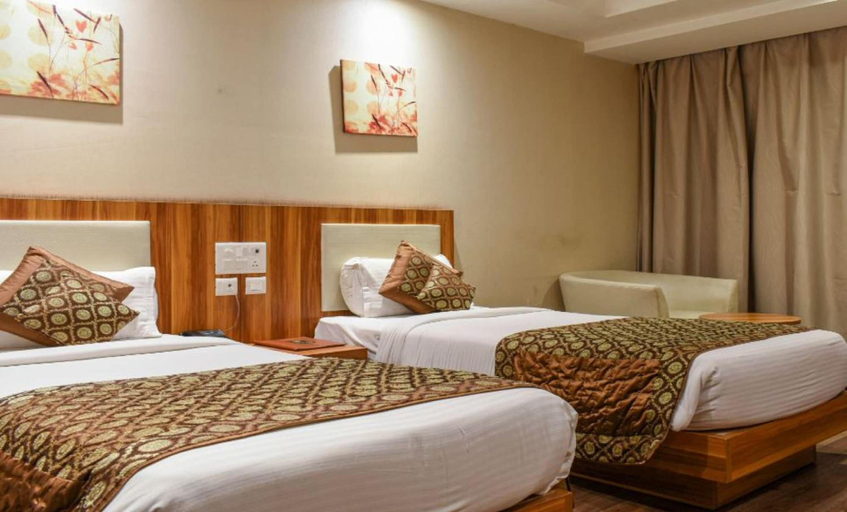 Bedroom 2, Le ROI Raipur, Raipur