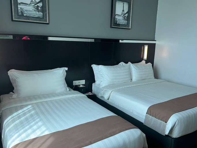 Bedroom 7