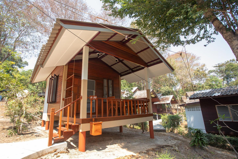 Exterior 19
