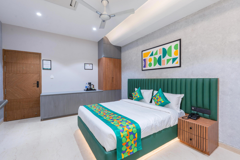 Bedroom 3, Treebo SV Residency, Vellore