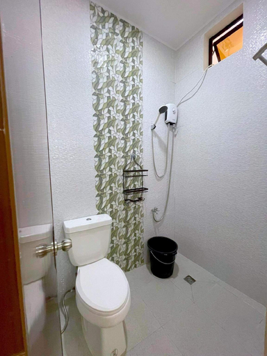 Bathroom 2, Butuan Transient Place and Staycation, Butuan City