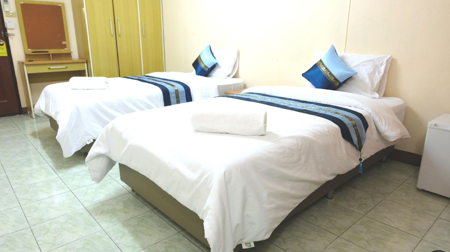 Bedroom 26