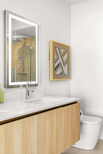 Bathroom 4, @marbella Lane - Chic 2BR Penthouse w/ Ocean Views, Los Angeles