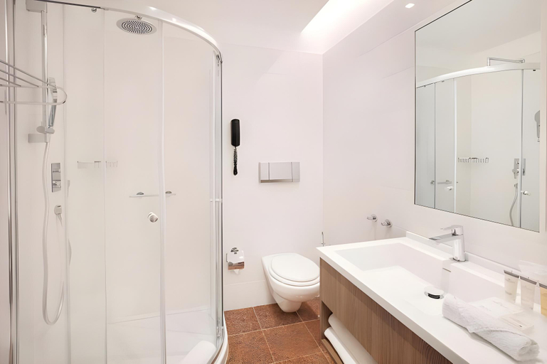 Bathroom 8