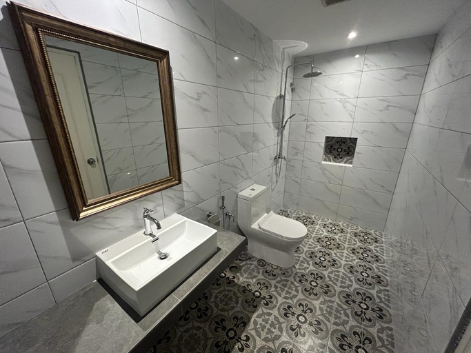 Bathroom 3, The Farmhouse, Kinta