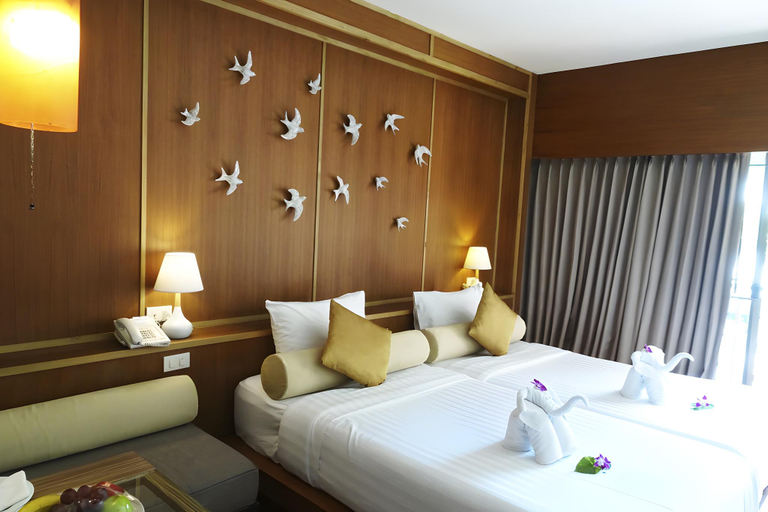 Bedroom 4, Seaview Patong Hotel (SHA Plus+), Phuket Island
