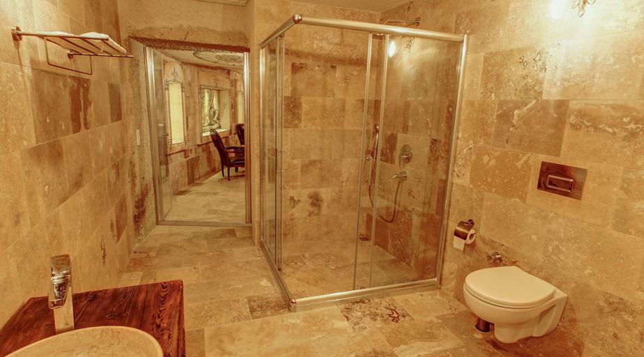 Bathroom 5, Capp Royal Cave Hotel, Ürgüp