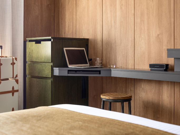 Bedroom 13