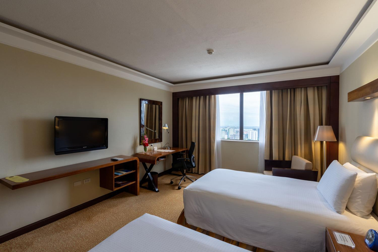Bedroom 4, Marco Polo Plaza Cebu, Cebu City
