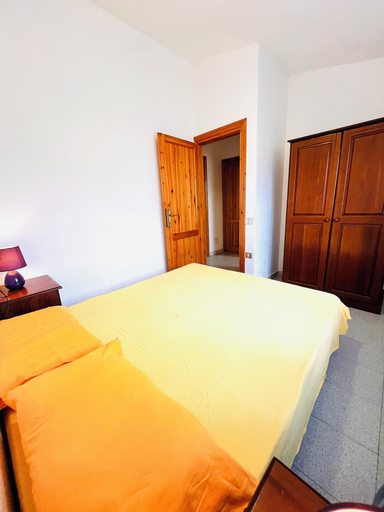 Bedroom 2, Residence La Cinta 8 SX, Nuoro