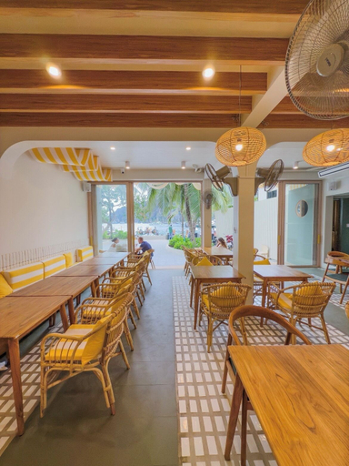Food & Drinks 5, Phi Phi at Pier, Mueang Krabi