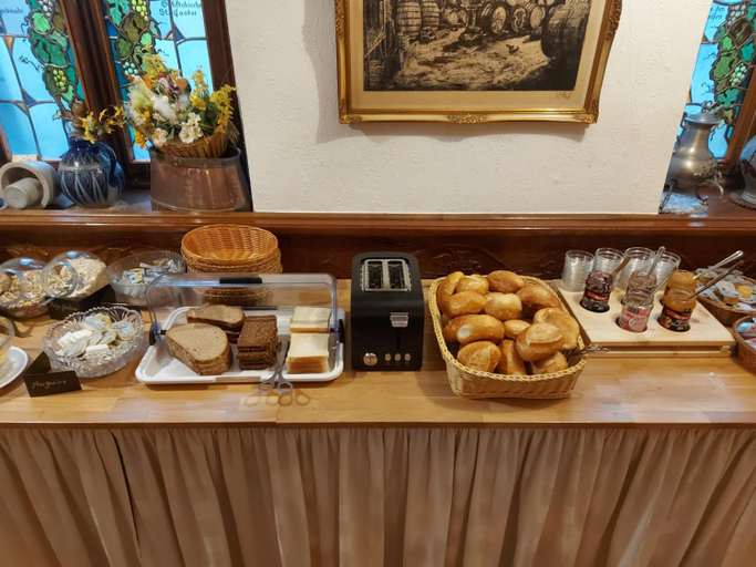 Food & Drinks 5, Hotel Weinhaus Am Stiftstor, Cochem-Zell