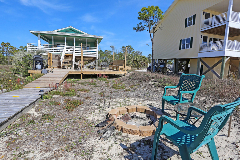Exterior & Views 2, Pelican Bend, Gulf