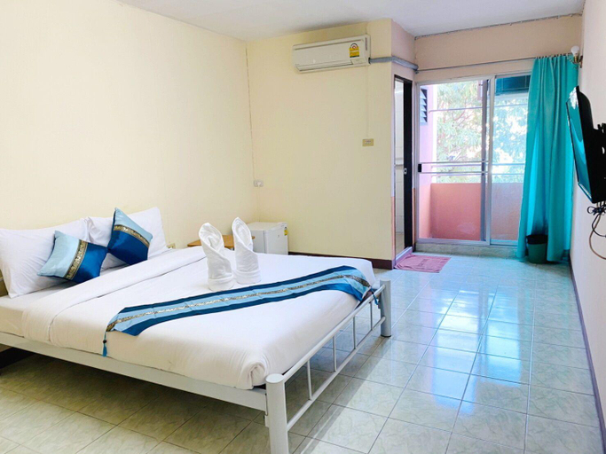 Bedroom 8