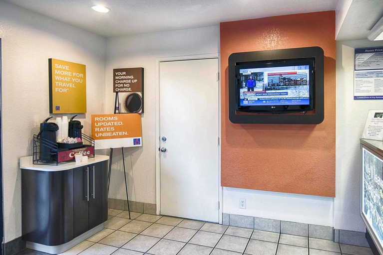 Public Area 3, Motel 6 Mammoth Lakes, CA, Mono