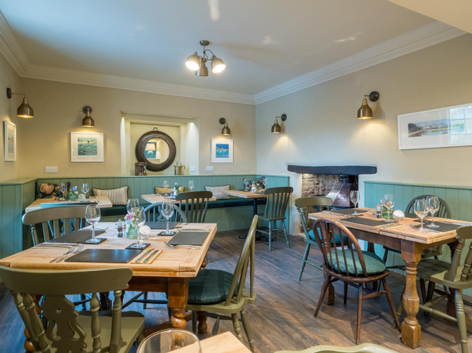 Food & Drinks, The Tradesmans Arms, Devon