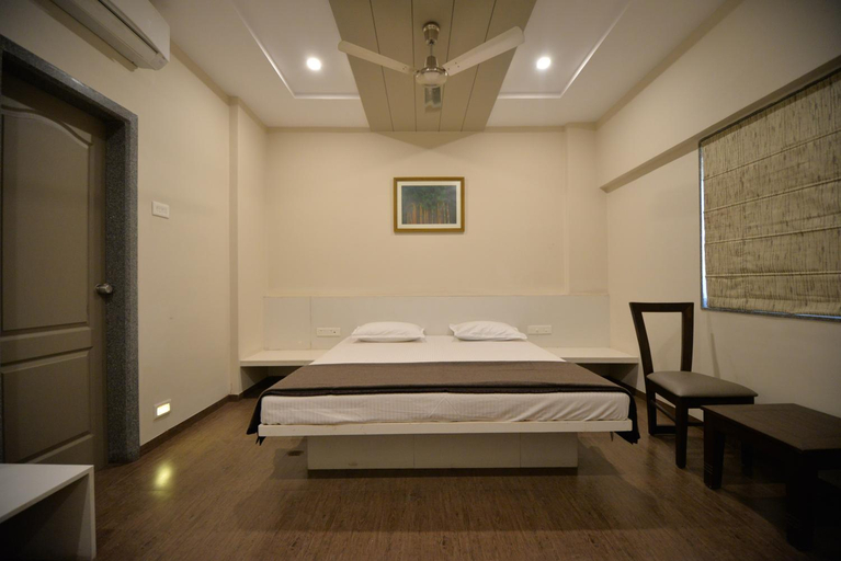 Bedroom 2, Naman Hotel, Solapur
