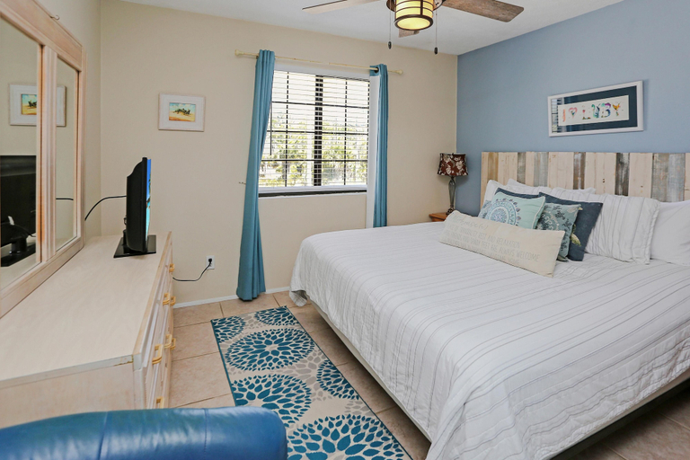 Bedroom 3, Pelican Bend, Gulf