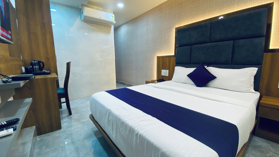 Others 5, Hotel BKC Gold View, Mumbai Suburban