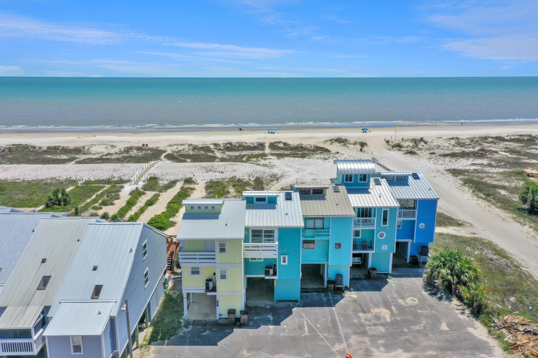 Exterior & Views 2, Sharla's Sunrise, Gulf