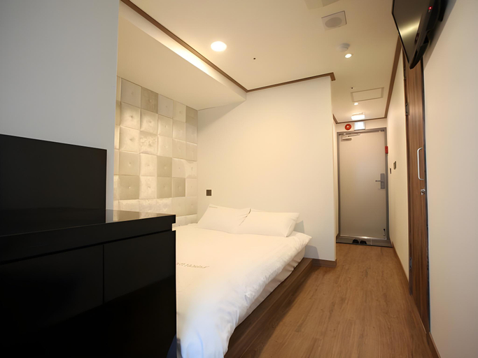 Bedroom 10