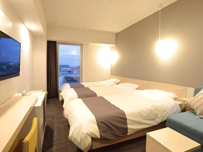 Bedroom 23