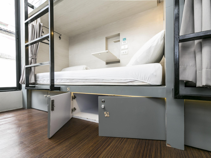 Bedroom 16