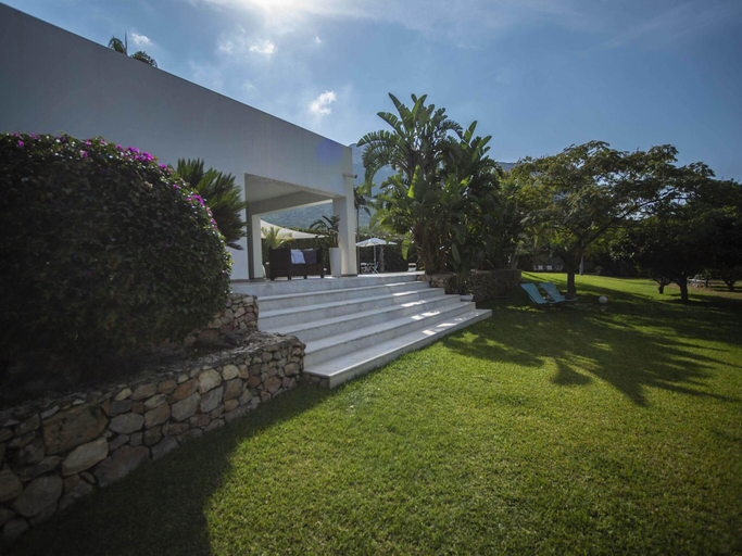 Exterior & Views, Holiday Home in Terrasini with Private Pool, Palermo