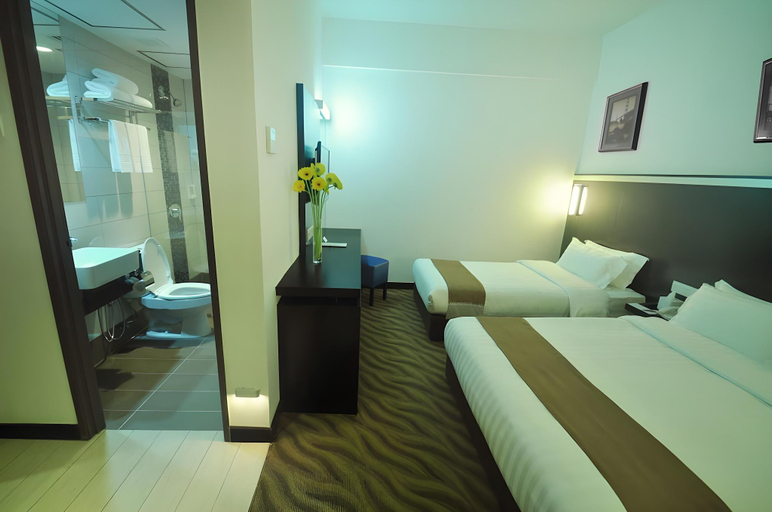Bedroom 12