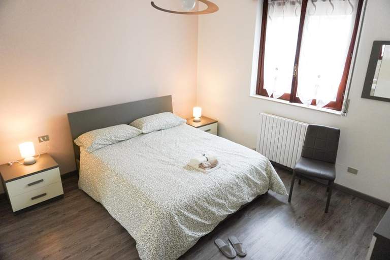 Room 3, La Casa di Emy in Bollate, Milano