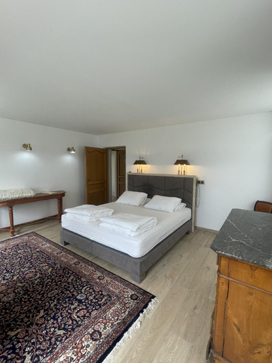 Bedroom 2, Chateau de la Vieille Chapelle, Gironde