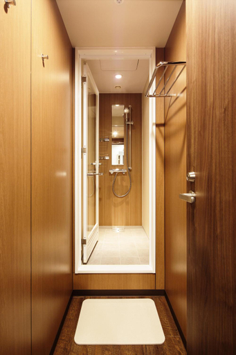 Bathroom 5, MyCUBE by MYSTAYS Asakusa Kuramae, Taitō