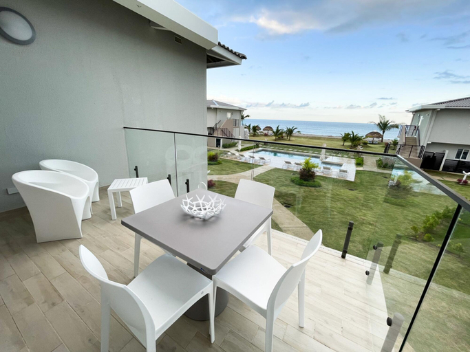 Room 3, Residences C13-1c in Chame, Chame
