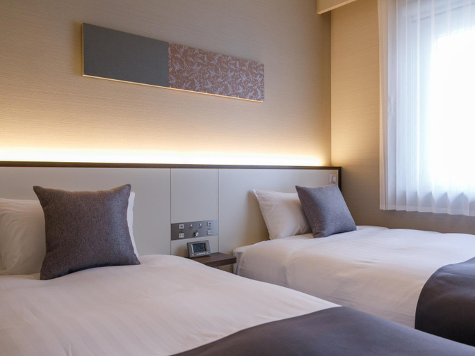 Bedroom 2, Fukuoka U Bell Hotel, Fukuoka