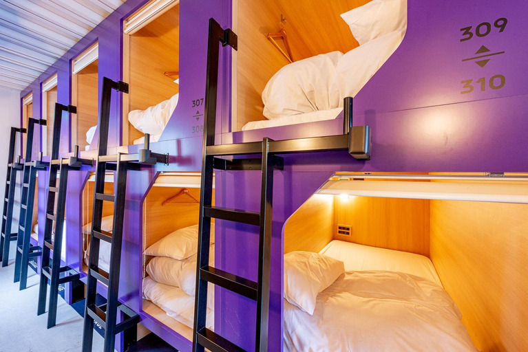 Bedroom 10