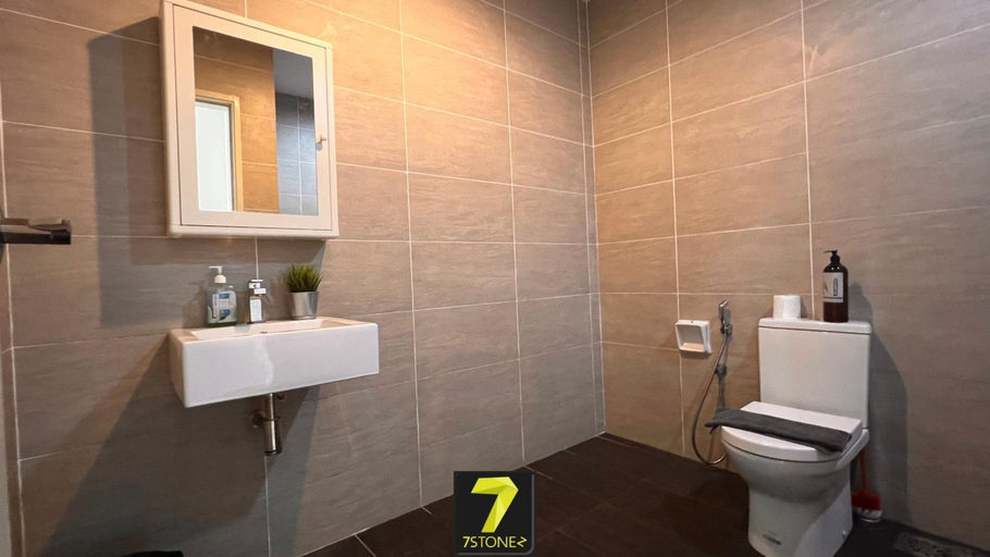 Bathroom 6