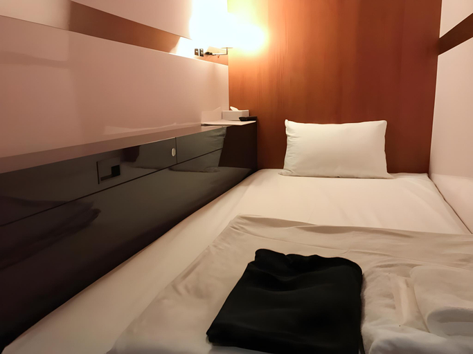 Bedroom 15