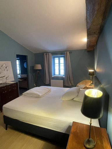 Bedroom 2, Chateau de la Vieille Chapelle, Gironde