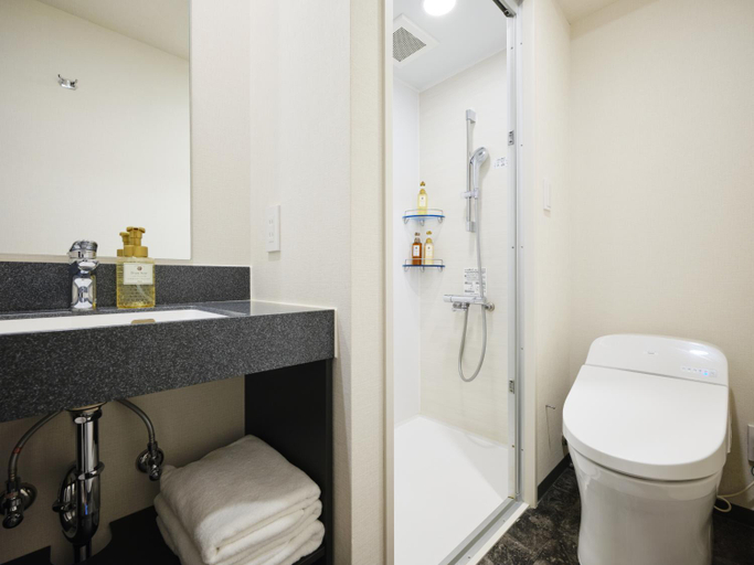 Bathroom 4