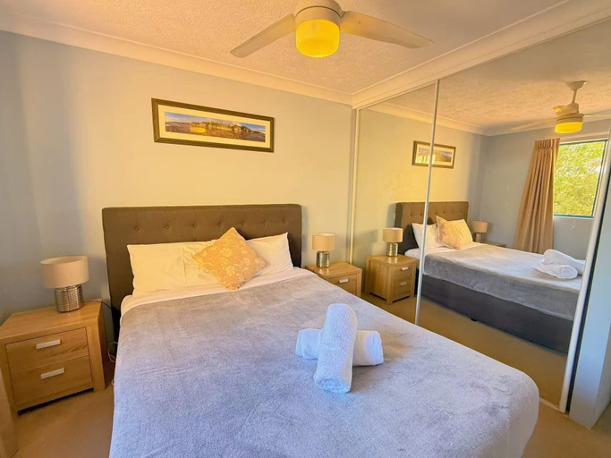 Bedroom 3, Karana Palms Resort, Gold Coast