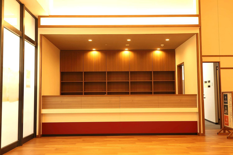 Public Area, U-Neru, Narashino