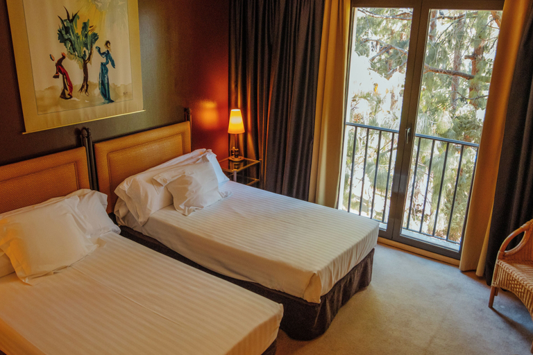 Bedroom 3, Hotel Termes Montbrio, Tarragona