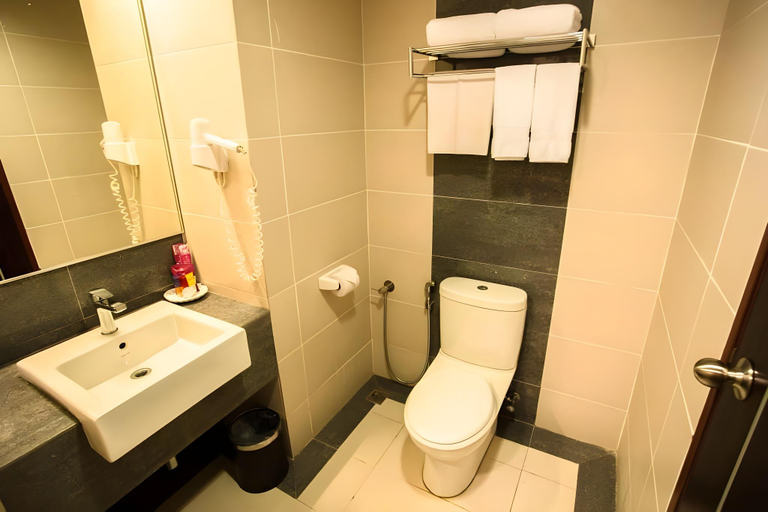 Bathroom 8