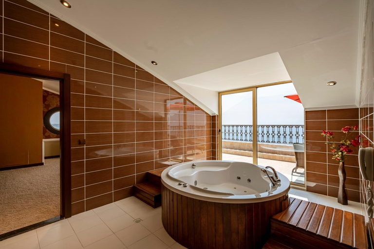 Bathroom 5, Megasaray WestBeach Antalya, Antalya