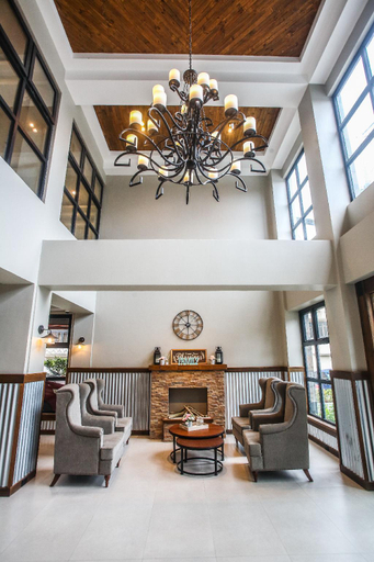 Public Area 3, Royale Parc Hotel Tagaytay, Tagaytay City