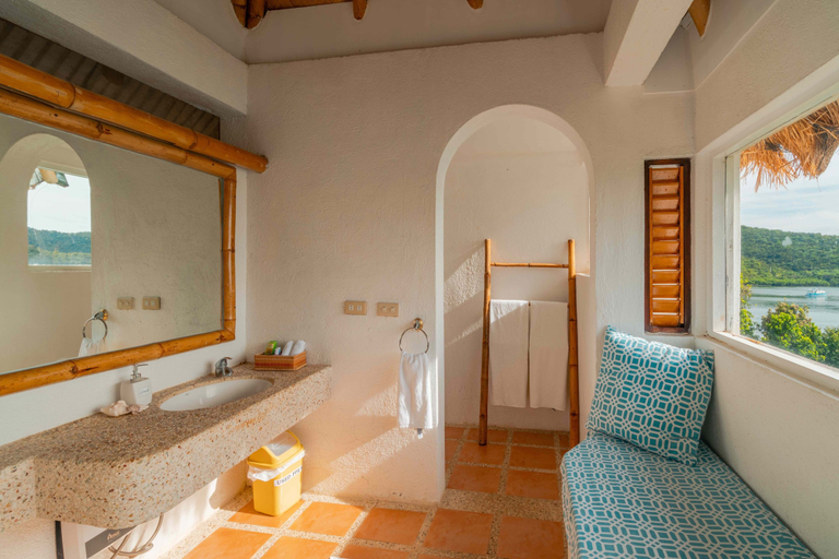 Bathroom 7