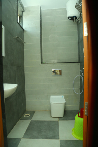 Bathroom 3, SM Residency, Tiruppur