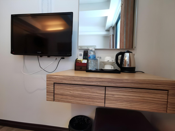 Amenities 8