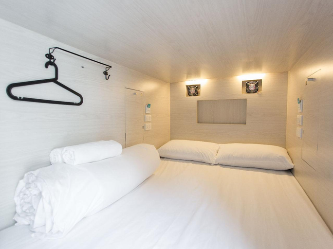 Bedroom 8