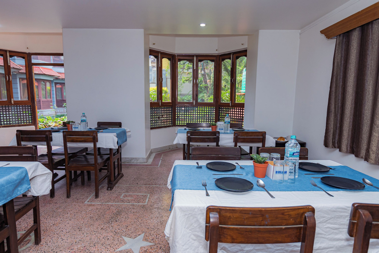 Food & Drinks 5, Amber Royel Hotel, Gandaki